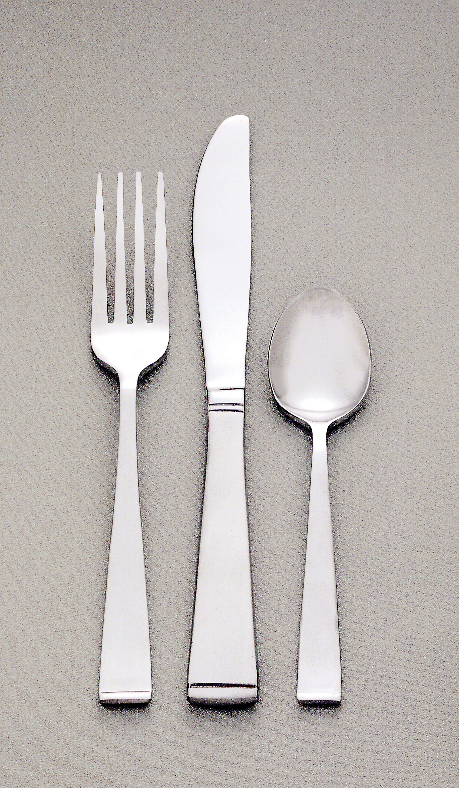 World Tableware World 18/0 Collection New Charm Bouillon Spoon -- 36 Per Case