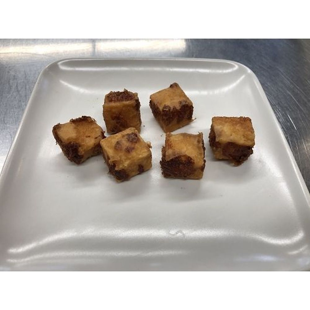 Waters Edge Cheese Curds Beer Battered White Cheddar And Ghost Pepper Cheese Curds, 18 Pound