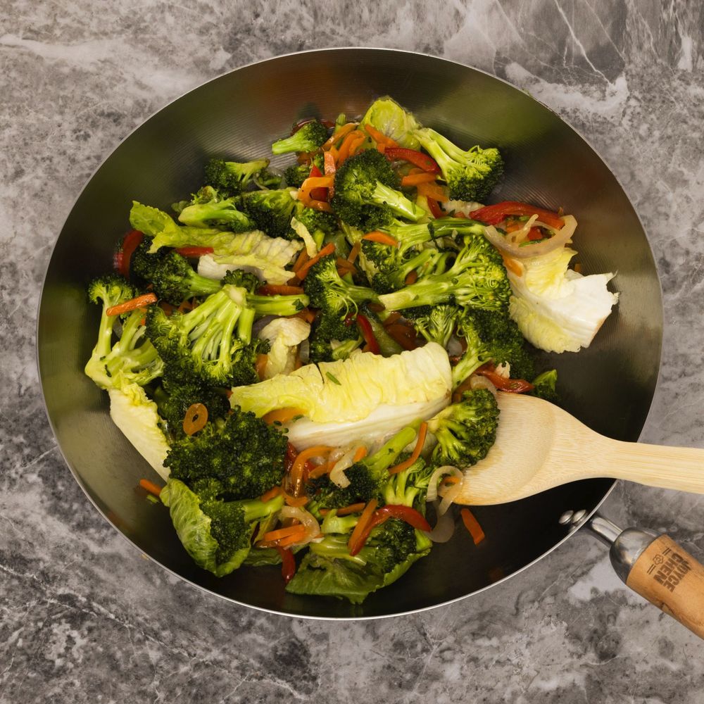 Joyce Chen Classic Series Carbon Steel Stir Fry Pan With Birch Handle, 12 Inch