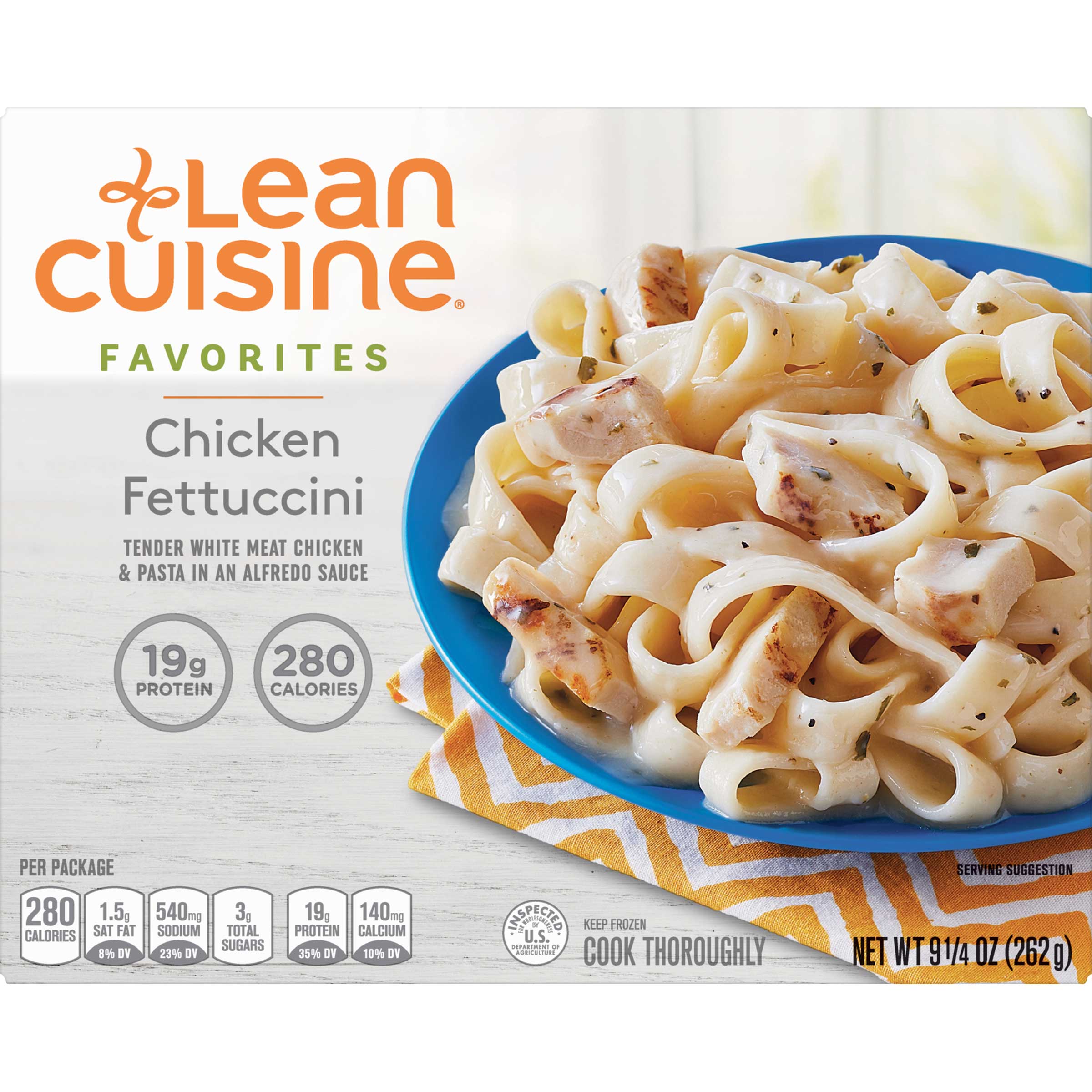 Nestle Stouffers Lean Cuisine Entree Chicken Fettuccini, 9.25 Ounce -- 12 per case.