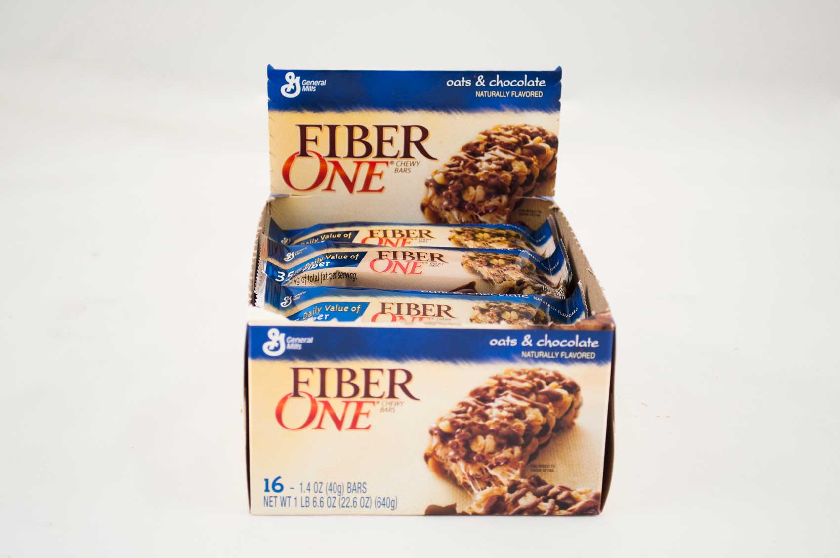 General Mills Original Oat and Chocolate Fiber One Cereal Bar, 22.6 Ounce  -- 8 per case.