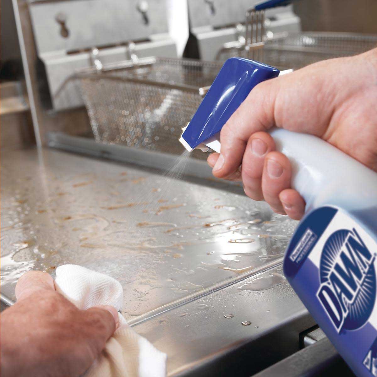 Dawn Heavy Duty Degreaser With Foil Seal, 32 Ounce -- 6 Per Case