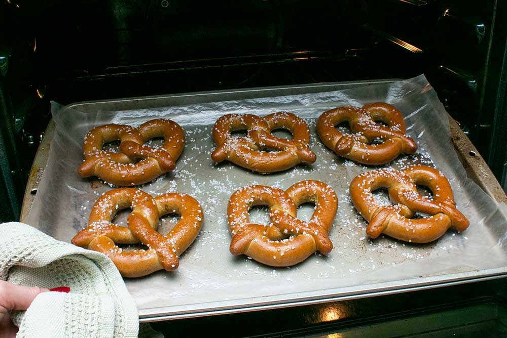 J and J Snack Pre-Baked Soft Pretzel Case | FoodServiceDirect J and J Snack Pre-Baked Soft Pretzel Case | FoodServiceDirect
