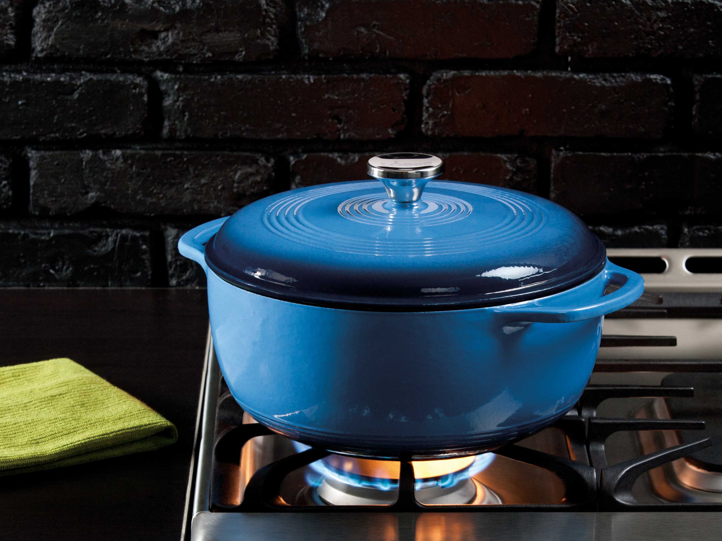 Product gallery 421040887