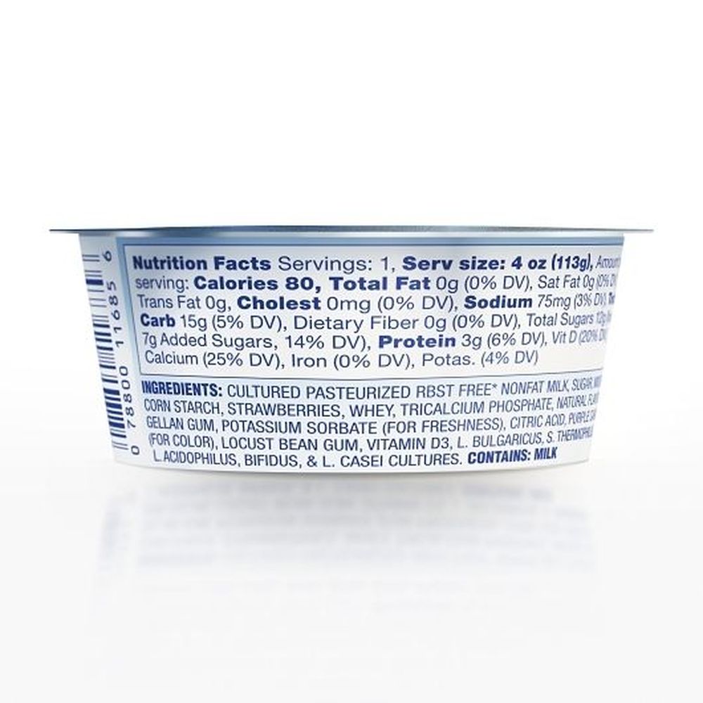 Upstate Farms Nonfat Sweet Strawberry Yogurt, 4 Ounce -- 48 Per Case