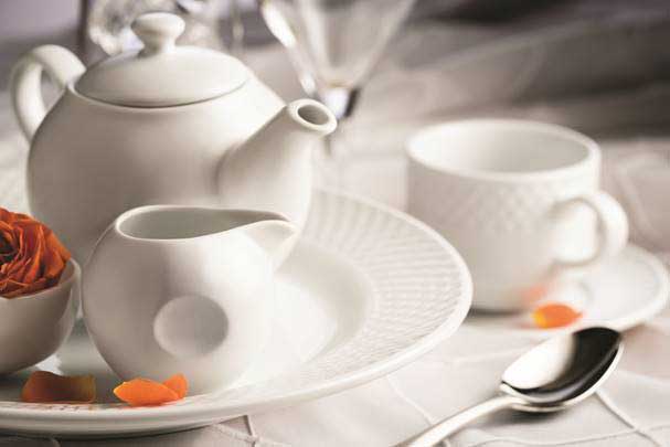 Syracuse Lunar Universal White Tea Pot, 15 Ounce -- 12 Per Case
