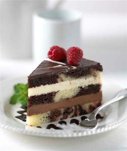 The Original Cakerie Super Size Tuxedo Truffle Mousse Dessert Cake -- 2 Per Case