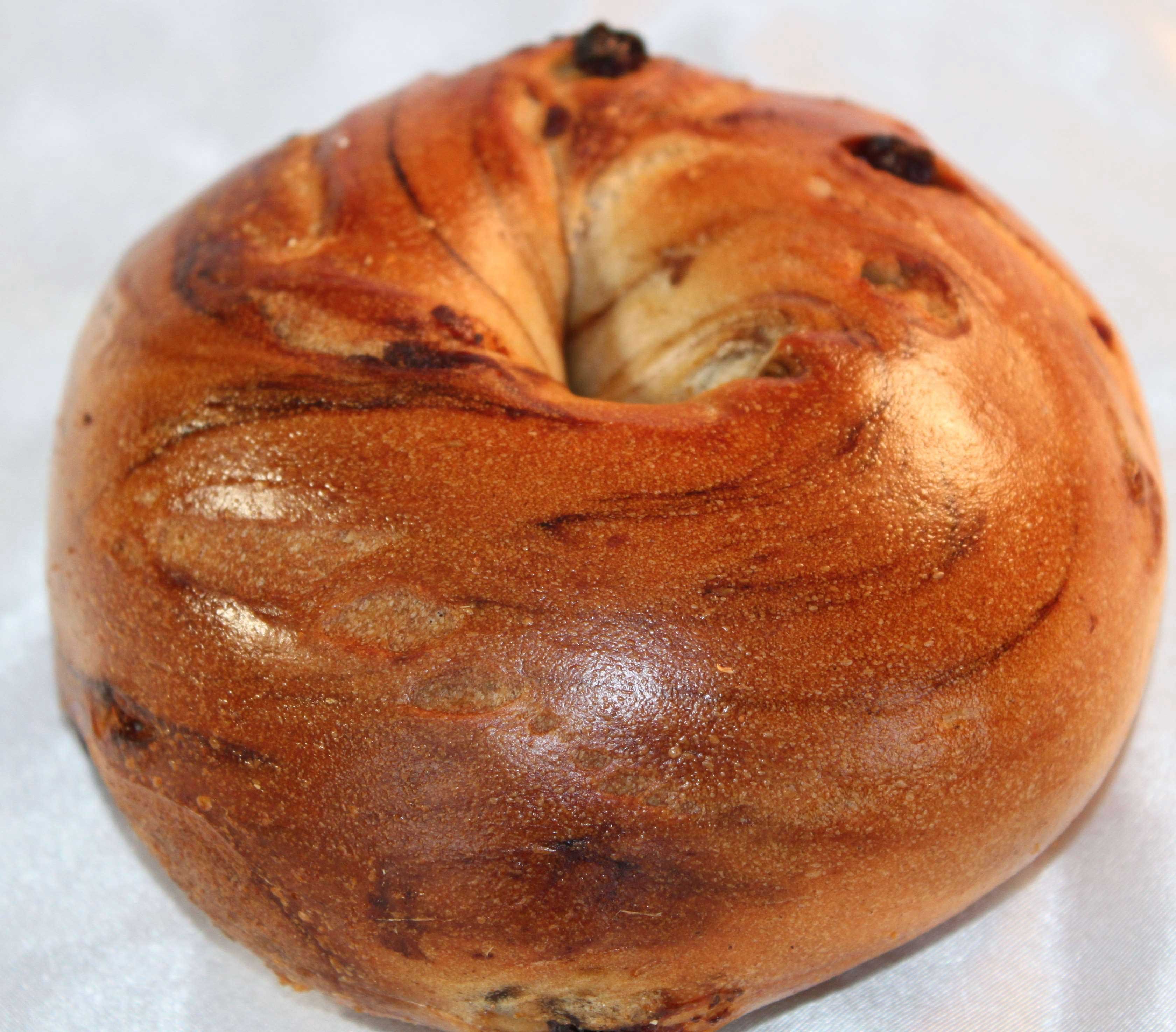 Davidovich Cinnamon Raisin Bagel, 5.25 Ounce -- 60 Per Case