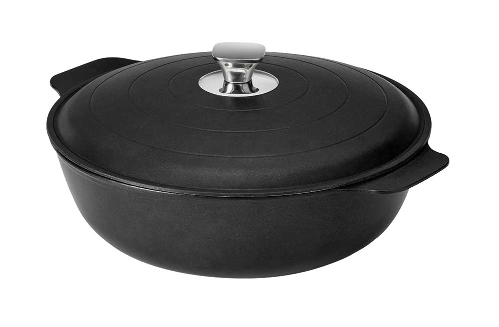 Rosseto Cooklite Black Cast Aluminum Coated Casserole With Lid, 9.5 Quart Capacity