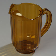 Carlisle Amber Lip Design Versa Pour Pitcher, 60 Ounce With Ergonomic Handle -- 6 Per Case